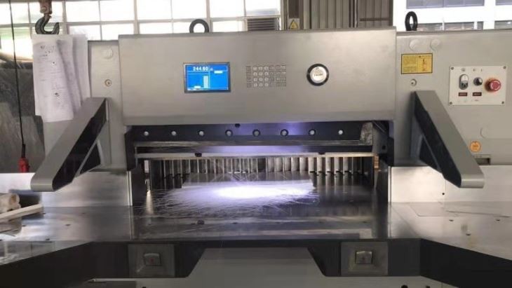 Industrial Double Hydraulic Paper Cutting Machine